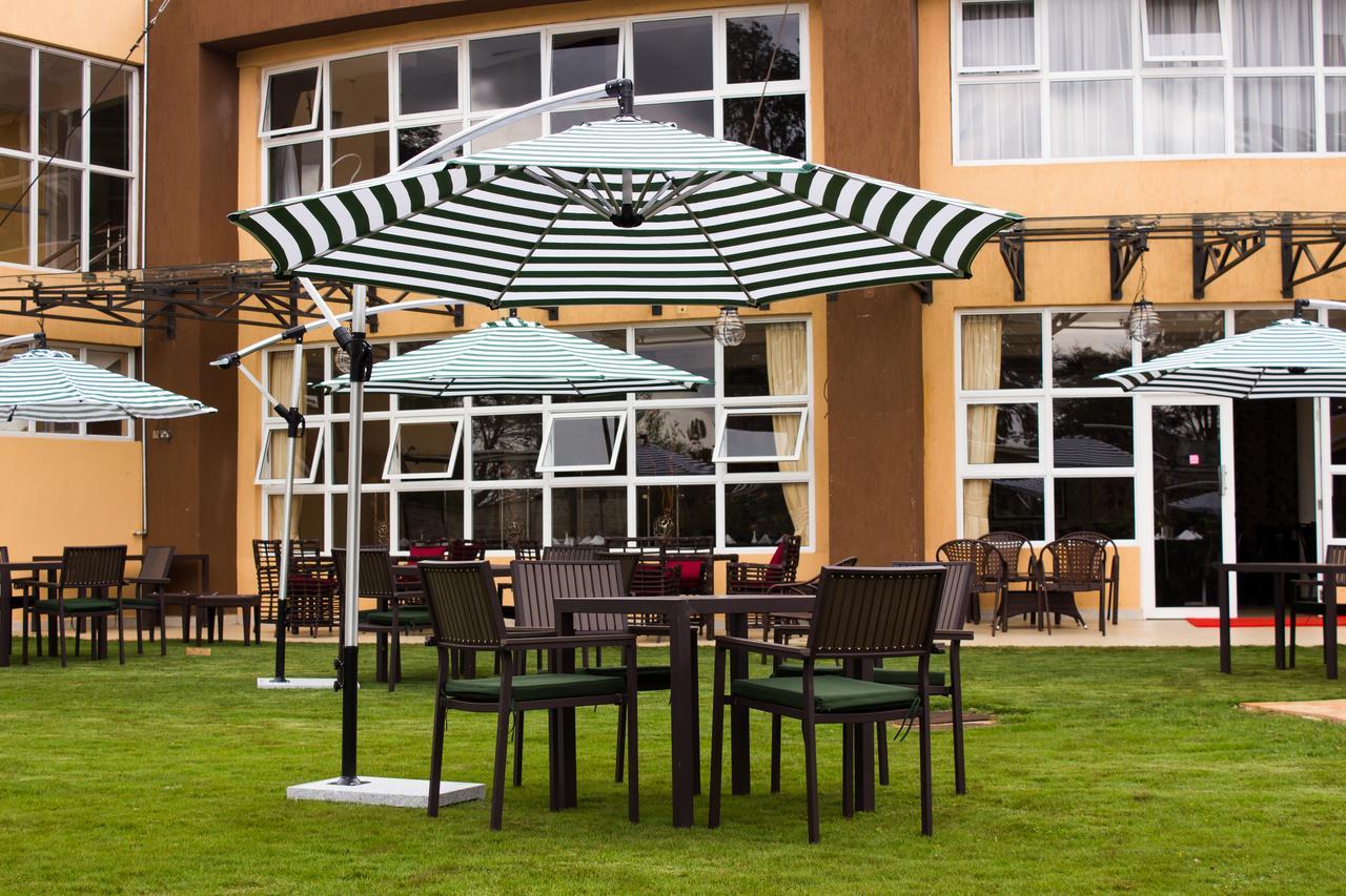 Elysian Resort Gathanga Exteriör bild
